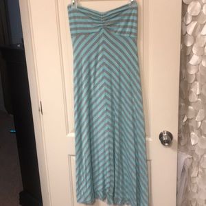 Strapless dress or high waist skirt